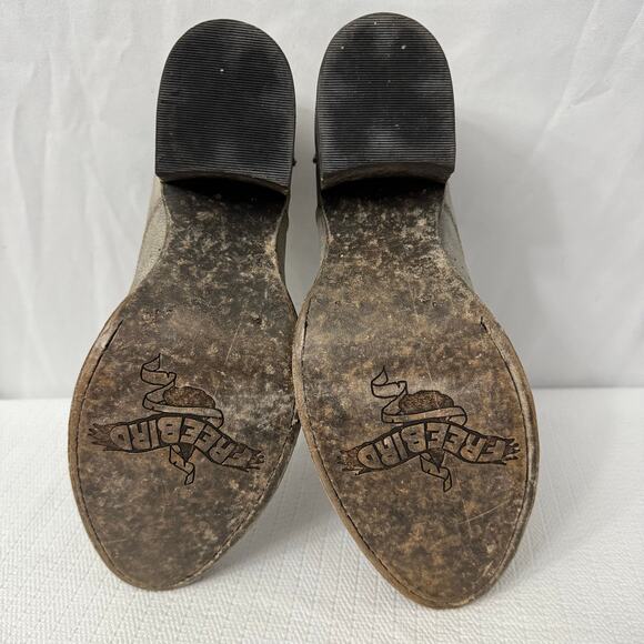 Freebird by Steven Sadie Distressed Ice Gray Ankle Boot Women's Size 8 - Picture 11 of 11